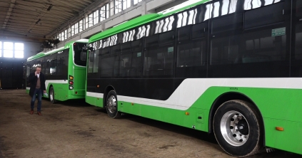 Megérkezett a két elektromos autóbusz Gyergyószentmiklósra